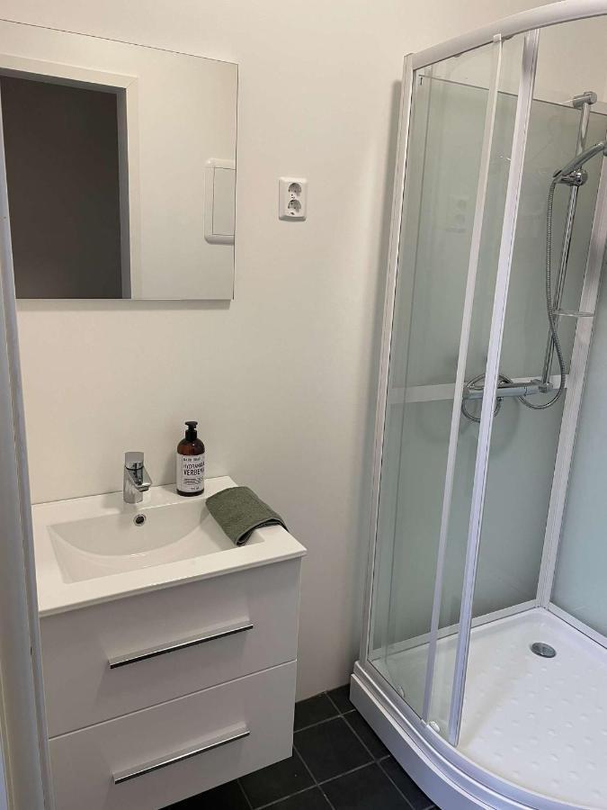 Tromsoapartment Silent Area With Nice View I Have Warm Caravan For Rent Same Place, 4 People Eksteriør bilde