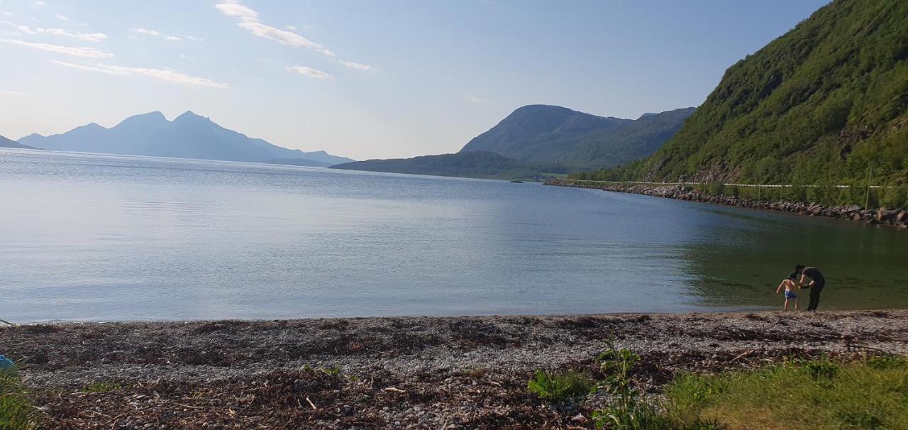Tromsoapartment Silent Area With Nice View I Have Warm Caravan For Rent Same Place, 4 People Eksteriør bilde